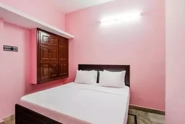 Hotel Spot On 43690 Sck Lodge