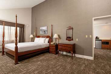 בית מלון כפרי Clarion Inn Silicon Valley