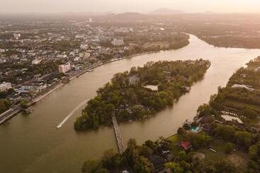 Капсульный Oтель Sleepbox Hostel Suratthani