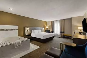 فندق Comfort Inn Huntington Near University