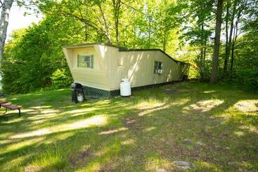 Fair Wind Motel And Cottages