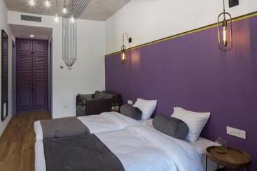 هتل Hover Boutique