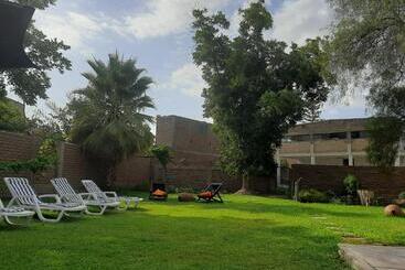 هاستل Casa Montemira