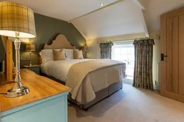 Alberg The Fox And Hounds Country Inn