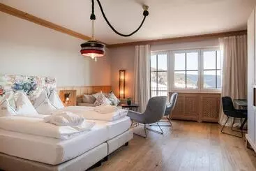 Hotel Hirzer 2781