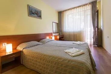 Pensione Hera Guest House