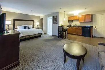 酒店 Chocksett Inn And Restaurant