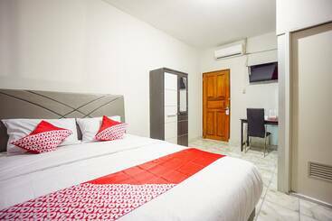 فندق Oyo 1545 Bs Residence