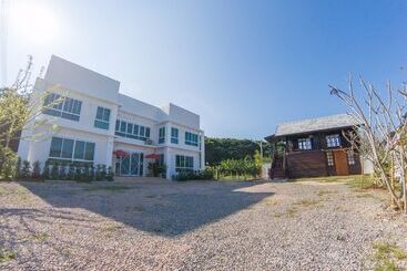 پانسیون Zen Zone