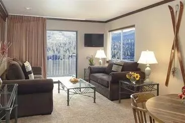 渡假胜地 Donner Lake Village