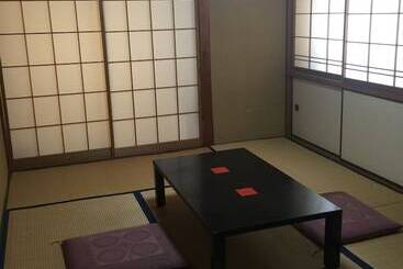 פנסיון Oyado Hana Ikada