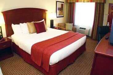 ホテル Quality Inn & Suites Santa Cruz Mountains