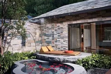 Hotel The Lost Stone