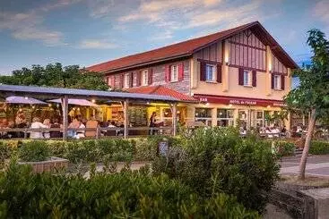 Hotel Logis Hôtel De L Océan