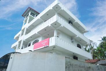 Hotel Royal Rich Villa