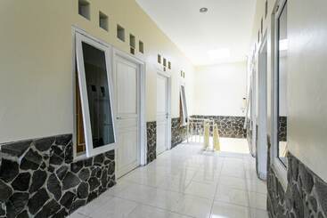 Pension Koolkost Near Uns Solo