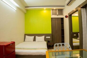 Laguna Beach Hotel & Resort