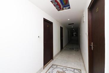 בית מלון כפרי Spot On 42243  Shubh Sarthak