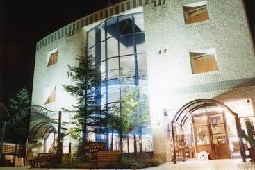 Resort Hotel Front Stage