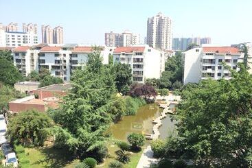 Loving Chengdu Youth Hostel