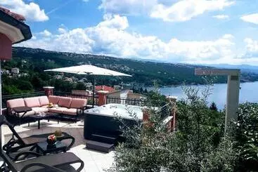 Turistihuoneistot Apartments Villa Marid