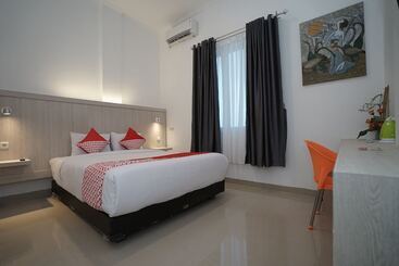 Hotel Reddoorz Near Sultan Mahmud Badaruddin Airport