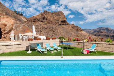 آپارتمان‌های توریست‌ها Majestic Monte Leon By Villagrancanaria