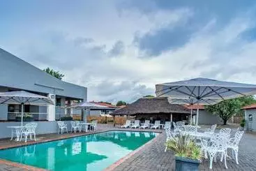 Khayalami Hotel   Emalahleni