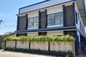 هتل Cozy Stay Kupang