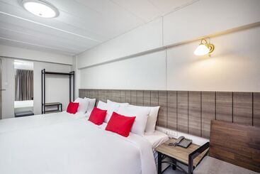 Livotel Express Hotel Ramkhamhaeng 50 Bangkok No Parking