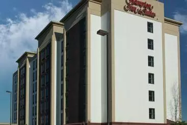 هتل Hampton Inn & Suites Jackson Coliseum