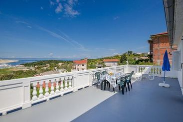 游客公寓 Apartment Bigterrace