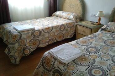 پانسیون Cabo De Palos Rooms