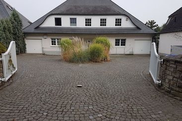 شقق خاصة سياحية Wohnen Im Souterrain Einer Villa