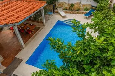 Apartamentos turísticos Apartments Natalia