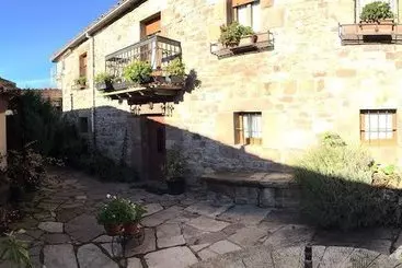 کلبه Apartamentos Rurales Casa Miguel