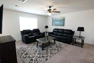 آپارتمانهای توریستها 3bdrm 2bath 5beds Iah Airport, Humble