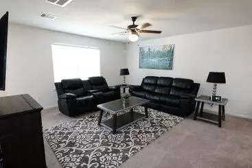 Turistlägenheter 3bdrm 2bath 5beds   Iah Airport, Humble