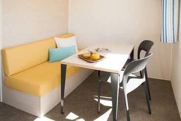 ホテル Camping Le Bois Verdon