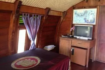 Hotel Ayothaya Riverside House