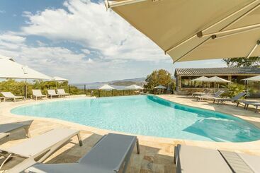 Hotell Corsica Paradise