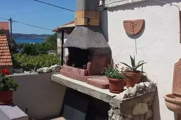 ツーリストアパートメント Apartments Estella