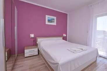 Turistihuoneistot Apartments Jere Proto