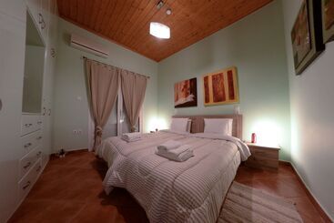 Turist apartmanları Patras Cozy Lodge