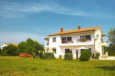 شقق خاصة سياحية Apartment Edi