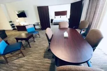 Holiday Inn Express Hotel & Suites Fort Payne, An Ihg