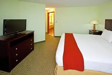 فندق Holiday Inn Express Scottsburg, An Ihg
