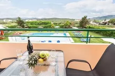 Alonia Hotel Apartments