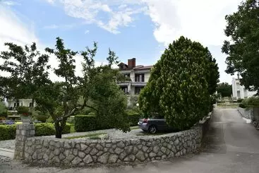 Turistihuoneistot Apartment And Studio Demy