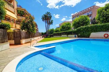 آپارتمانهای توریستها Megan Apartment By Hello Homes Sitges